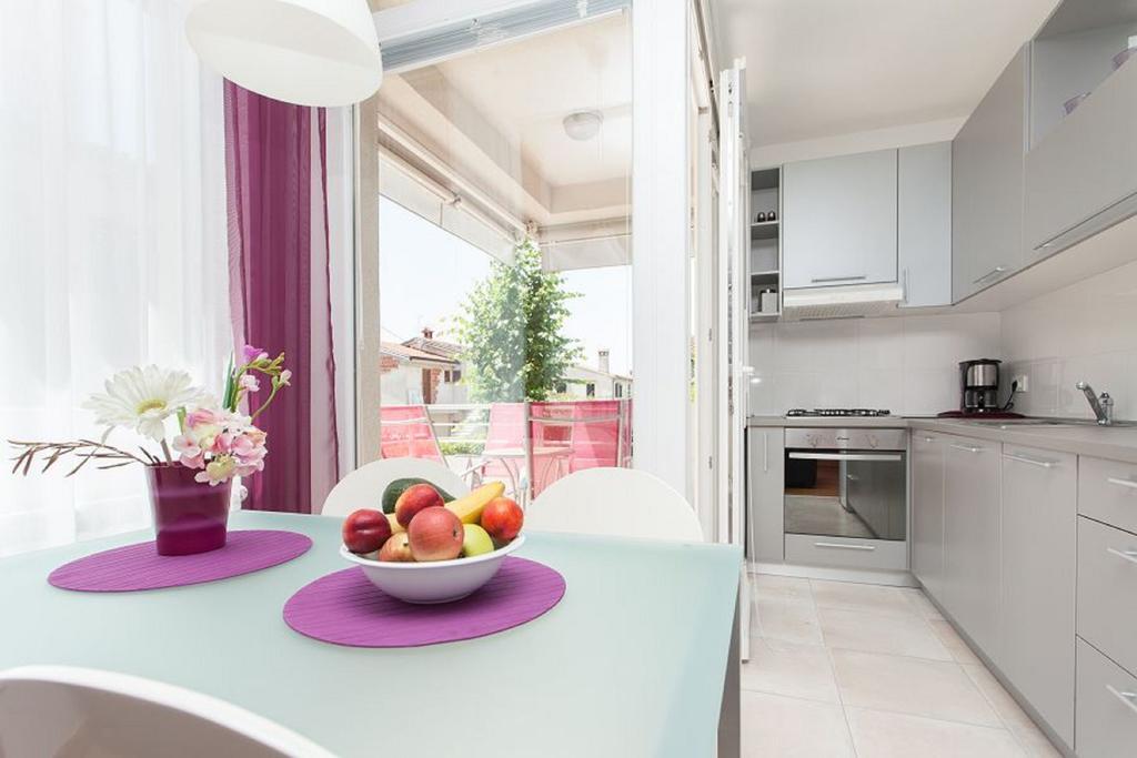 Kuvi Apartments Rovinj Quarto foto